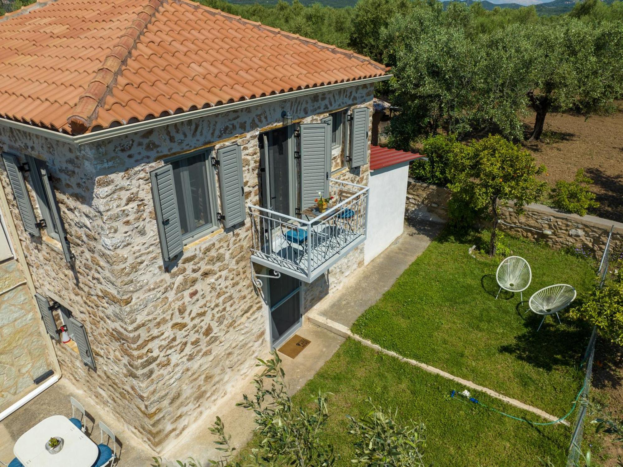 Вилла Messinian Stone House Экстерьер фото